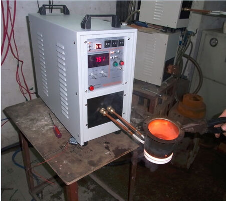 Bom preço Máquina de aquecimento por indução de baixo preço para forno de fusão de ouro de 2kg (HF-15KW+2KG) on-line