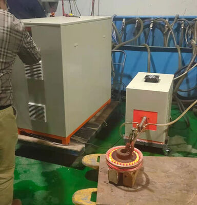 Bom preço Venda Direta de Fábrica Chinesa Máquina de Indução de Ultra Alta Frequência Usada em Quanching Forjamento a Quente Pré-aquecimento Fusão Têmpera (200kw) on-line