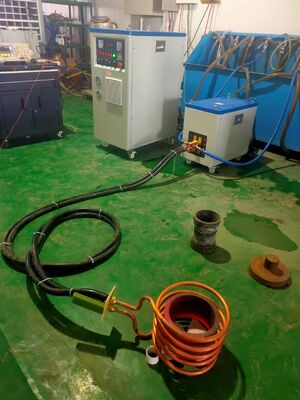 Bom preço Máquina de aquecimento por indução de frequência média Mf-120kw com conexão flexível de 4m on-line